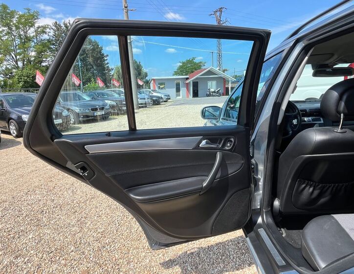 Mercedes-Benz Třídy C 15