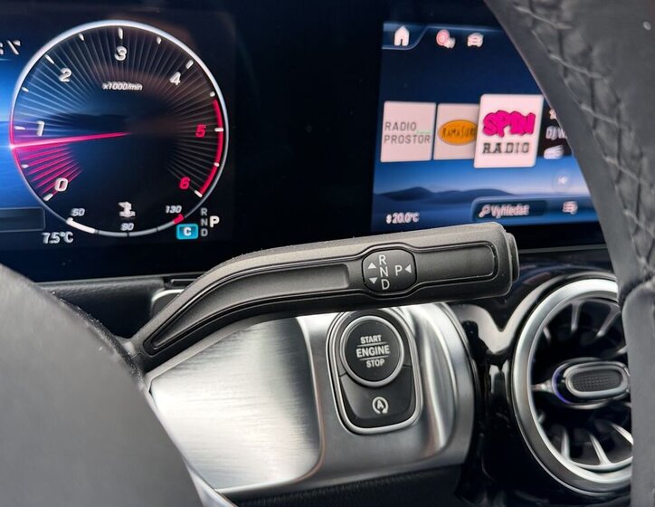 Mercedes-Benz GLB SUV / Terénní 2,0 l 110 kw