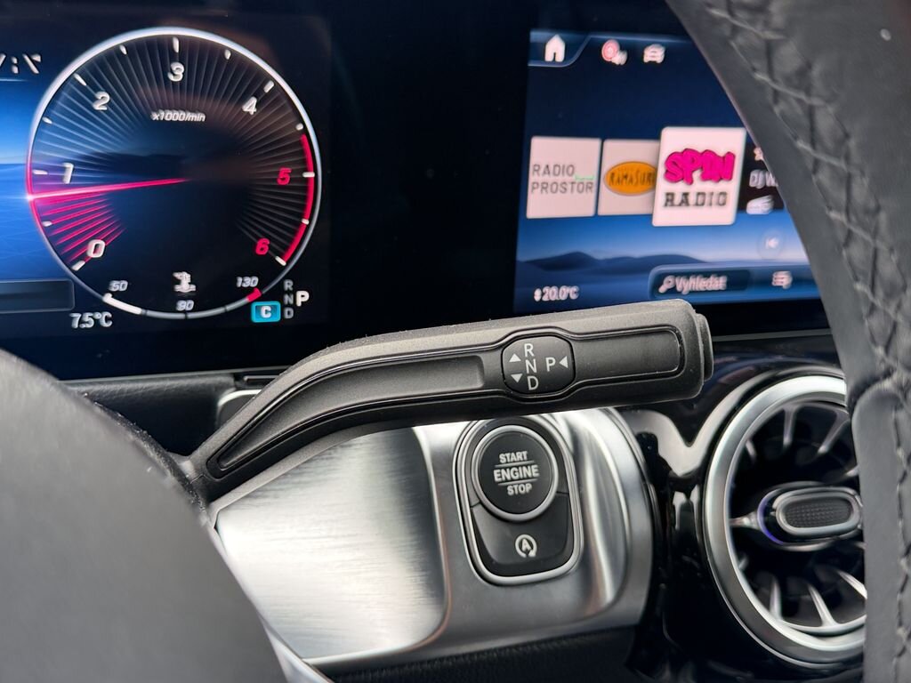 Mercedes-Benz GLB SUV / Terénní 2,0 l 110 kw