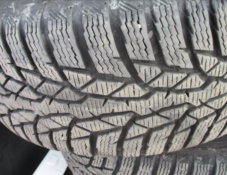 Volvo V50 Kombi 2,0 l 100 kw