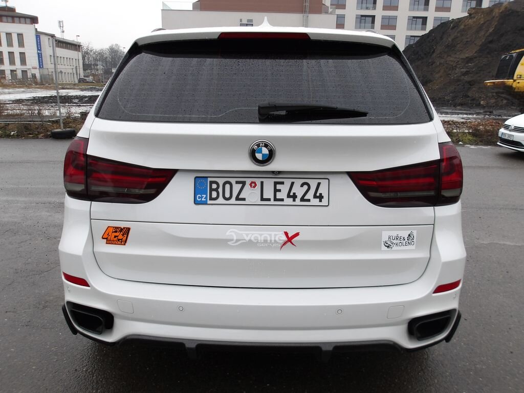 BMW X5 SUV 3,0 l 280 kw