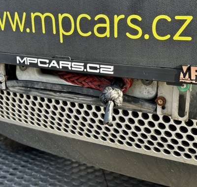 Land Rover Defender 56