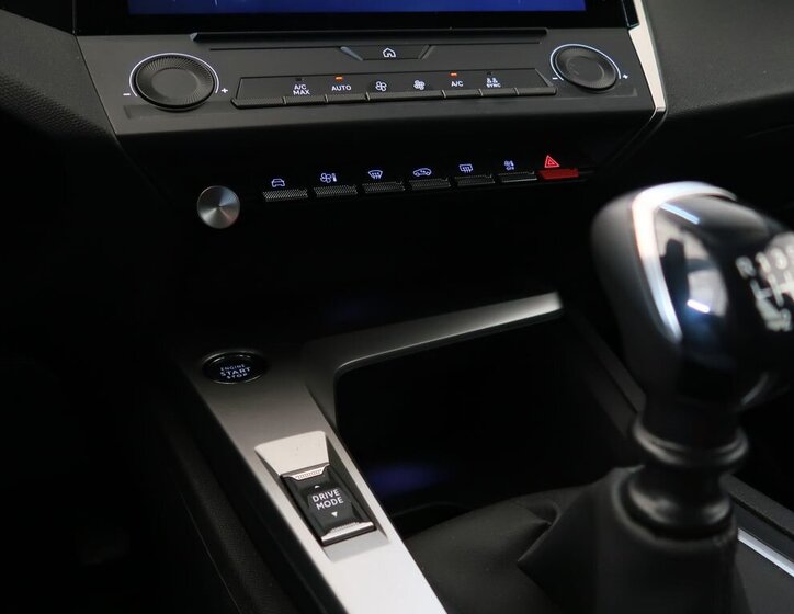 Peugeot 308 Kombi 1,5 l 96 kw