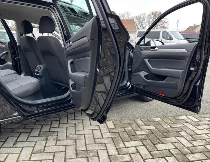 Volkswagen Passat 56