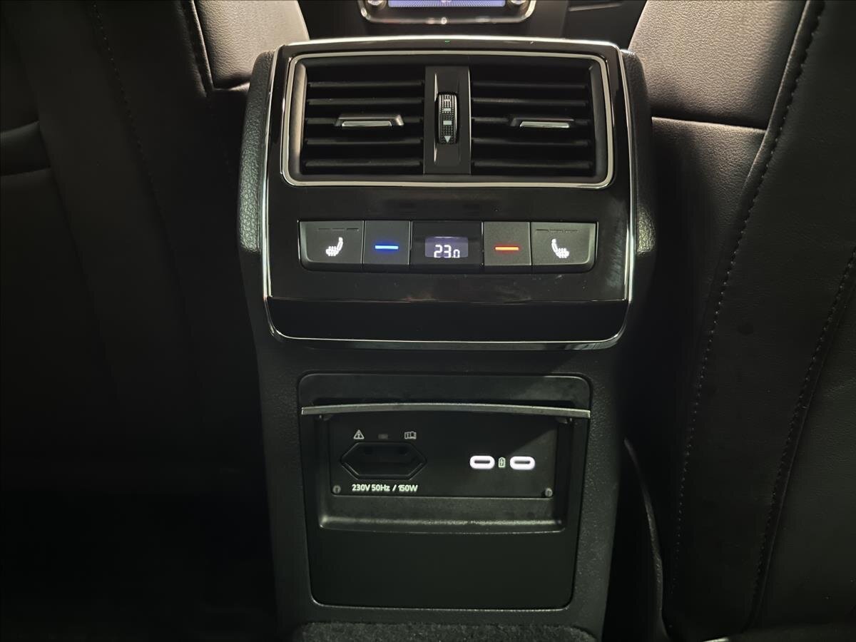 Škoda Superb Kombi 2,0 l 147 kw