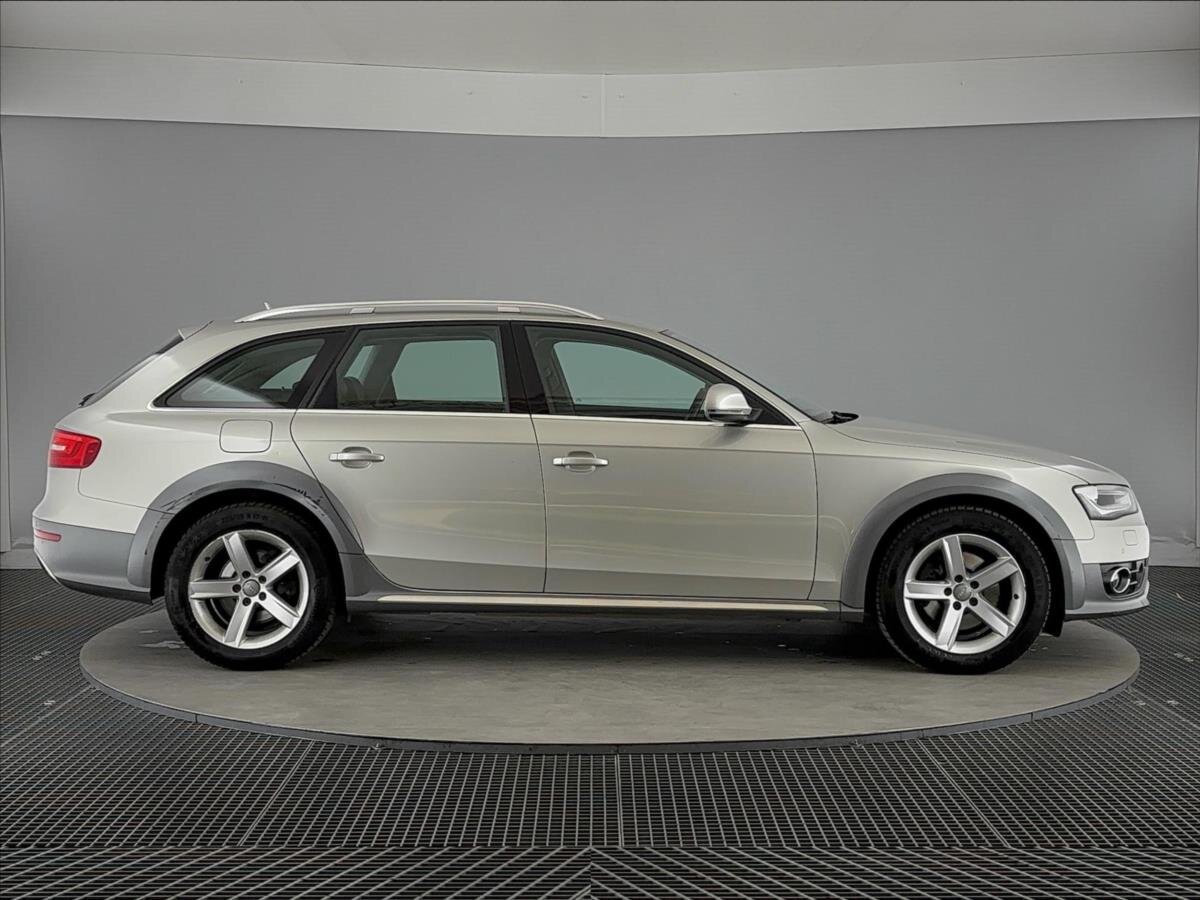 Audi A4 Allroad Kombi 2,0 l 140 kw