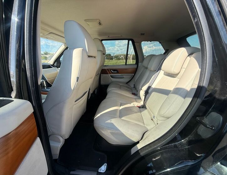 Land Rover Range Rover Sport 9