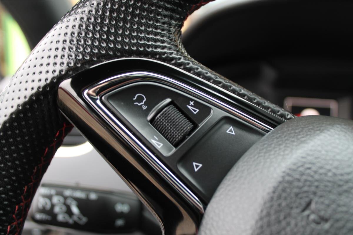 Škoda Octavia Liftback 2,0 l 135 kw