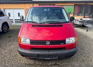 Volkswagen Transporter Kombi 2,5 l 65 kw