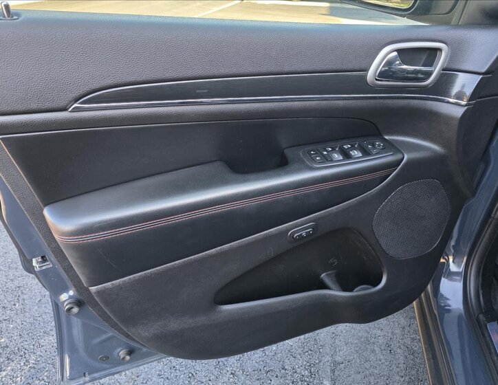 Jeep Grand Cherokee SUV / Terénní 3,0 l 184 kw
