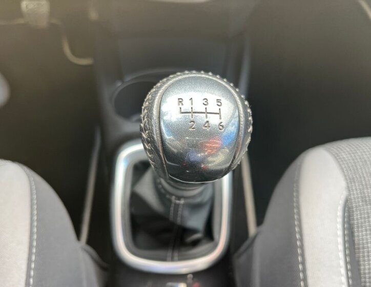 Toyota Yaris Hatchback 1,5 l 82 kw