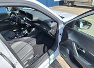 Peugeot 2008 11