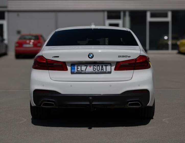 BMW Řada 5 Sedan / Limuzína 2,0 l 185 kw
