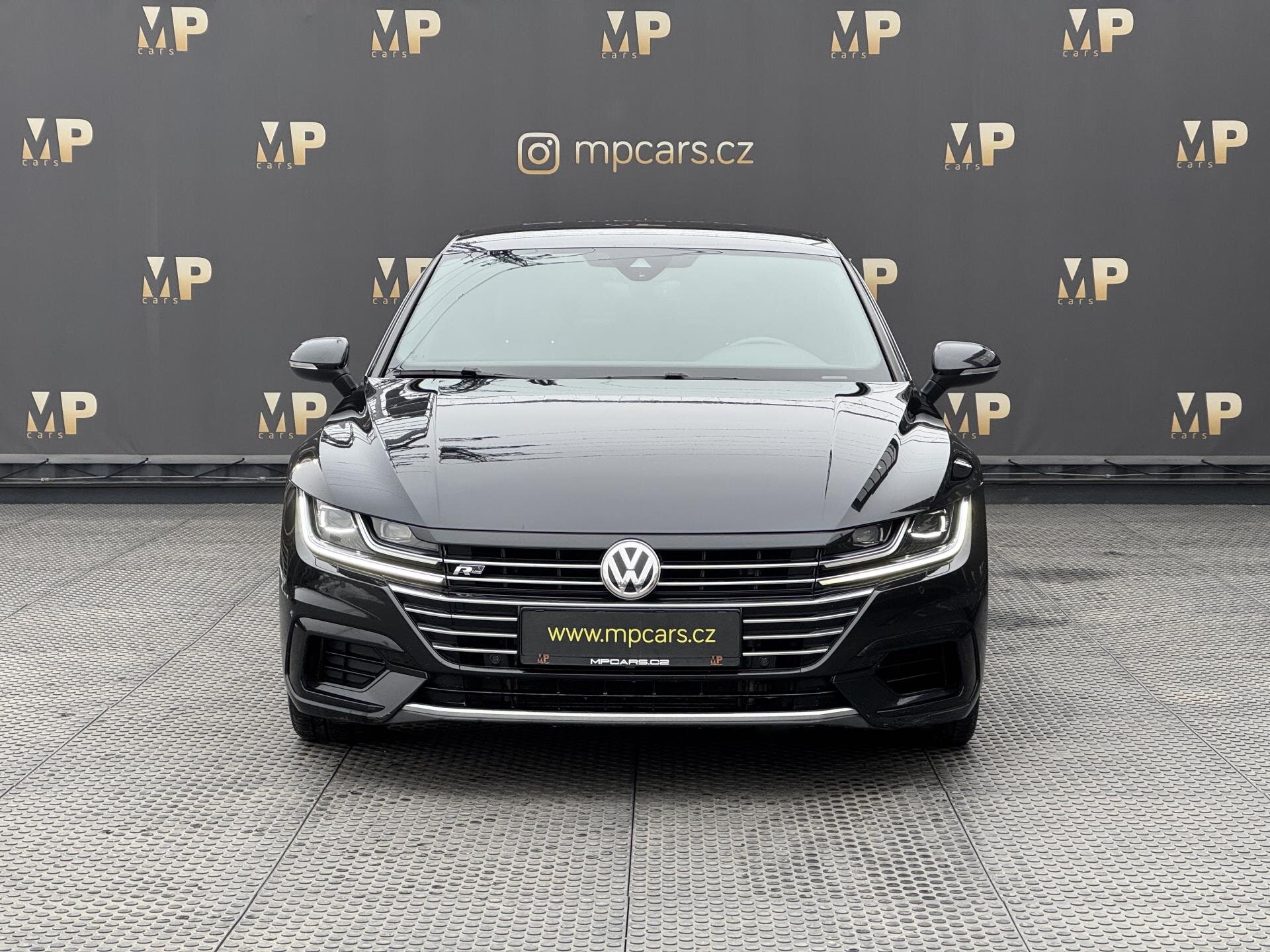 Volkswagen Arteon Liftback 2,0 l 176 kw