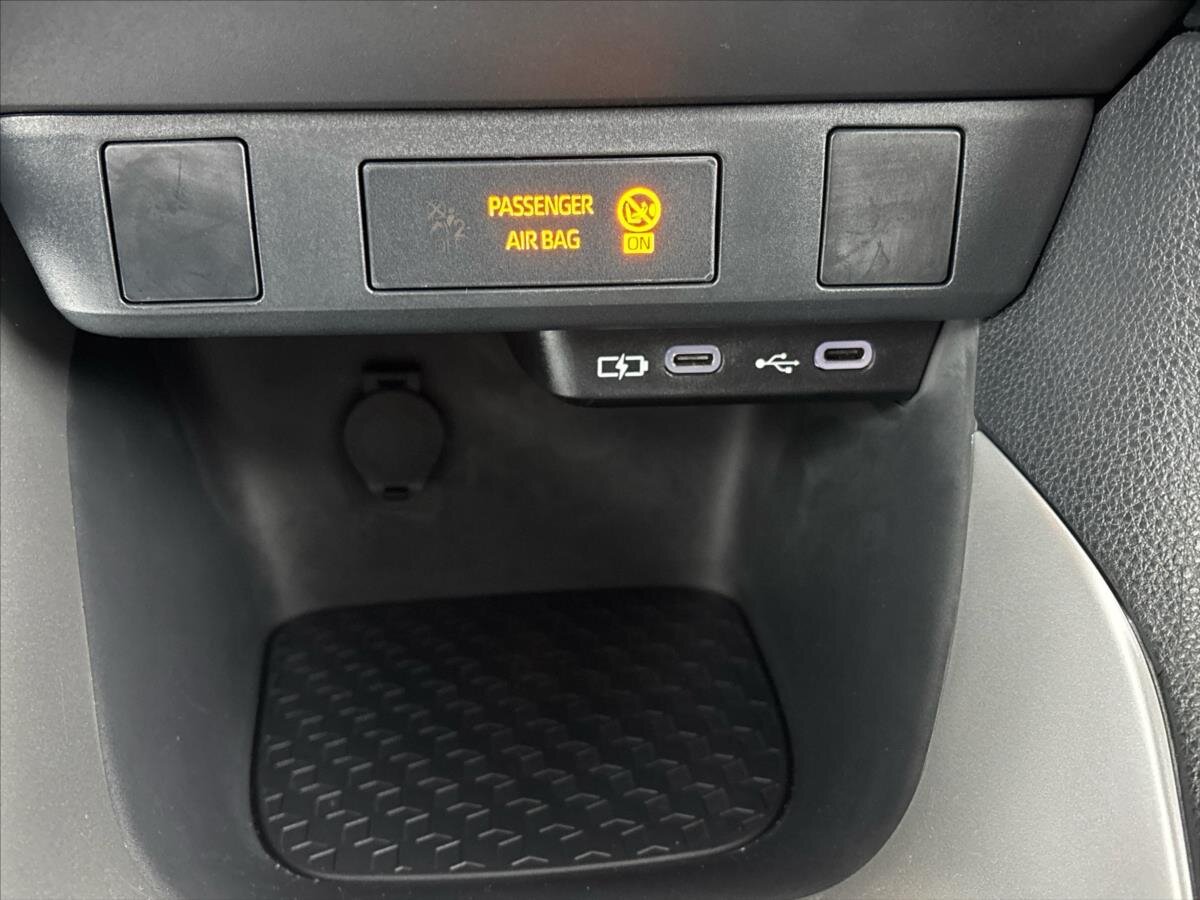 Toyota Yaris Hatchback 1,5 l 68 kw