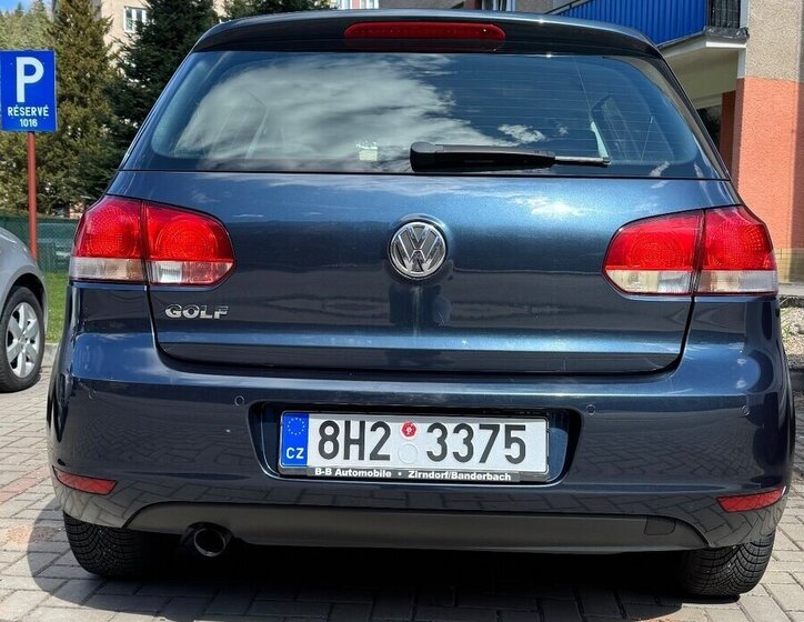 Volkswagen Golf Hatchback 0,0 77 kw