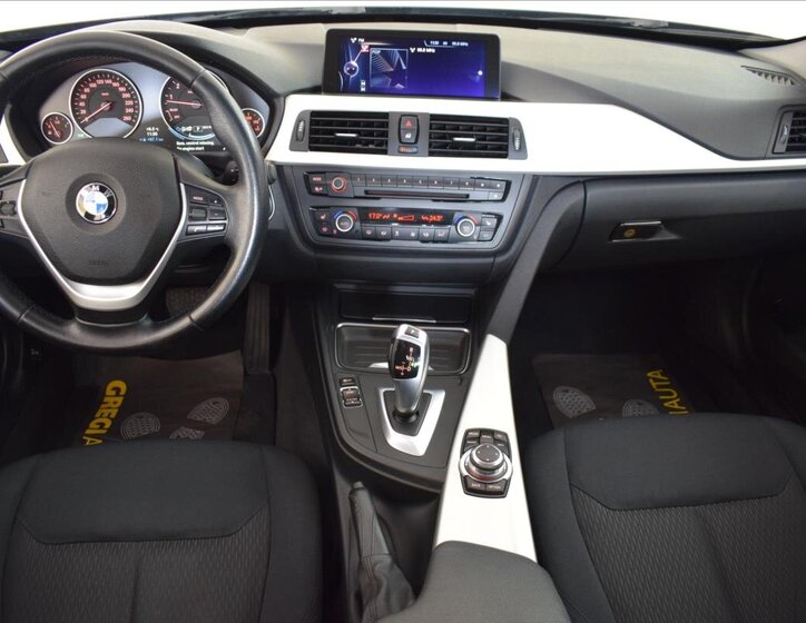 BMW Řada 3 Sedan / Limuzína 1,6 l 100 kw