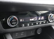 Mitsubishi Outlander SUV 2,4 l 162 kw