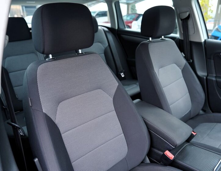 Volkswagen Passat Kombi 2,0 l 125 kw