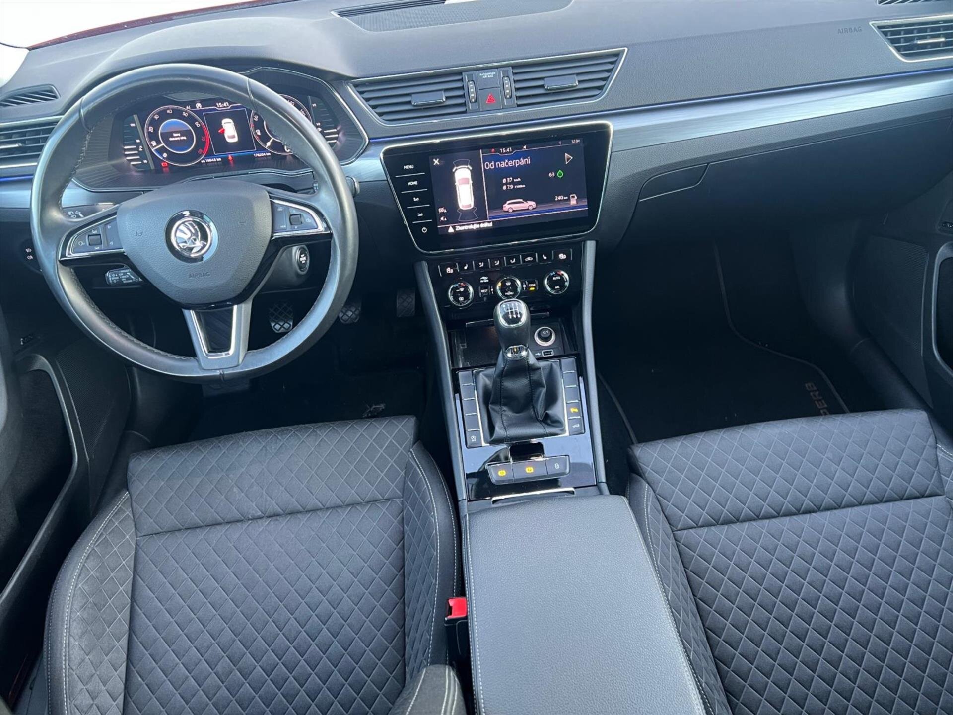 Škoda Superb Kombi 1,5 l 110 kw