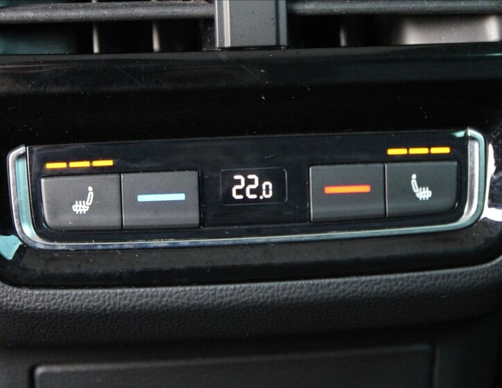 Volkswagen Passat 35