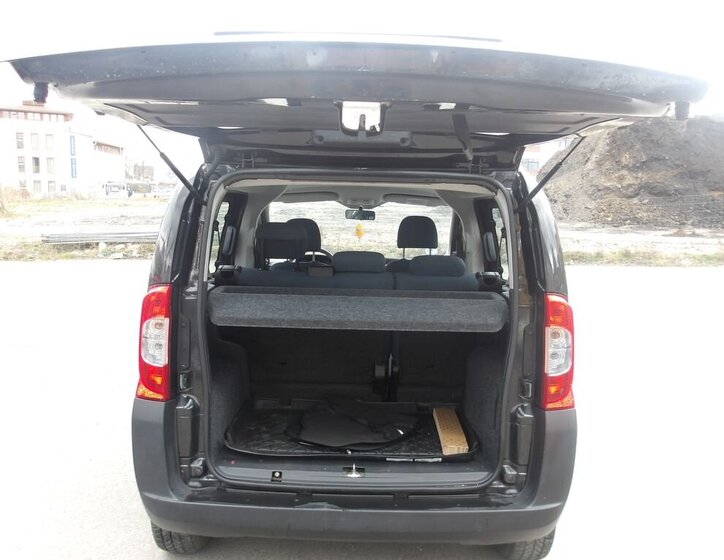 Peugeot Bipper Tepee Hatchback 1,4 l 54 kw