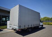 Mercedes-Benz Sprinter 4
