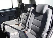 Volkswagen Touran 11