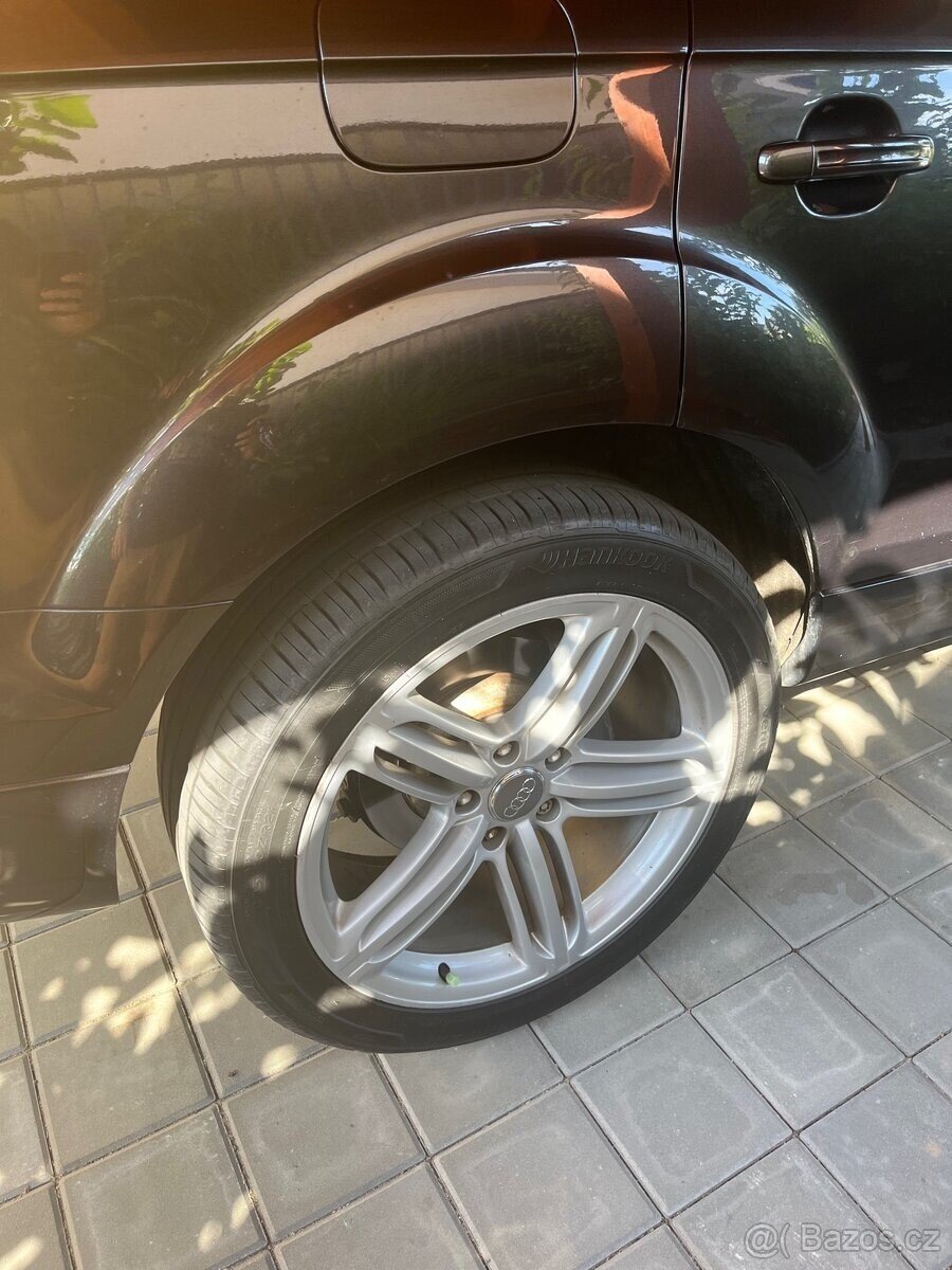 Audi Q7 SUV 0,0 225 kw