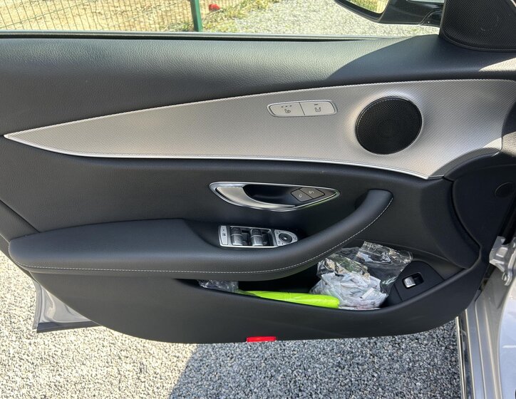 Mercedes-Benz Třídy E Sedan / Limuzína 3,0 l 190 kw