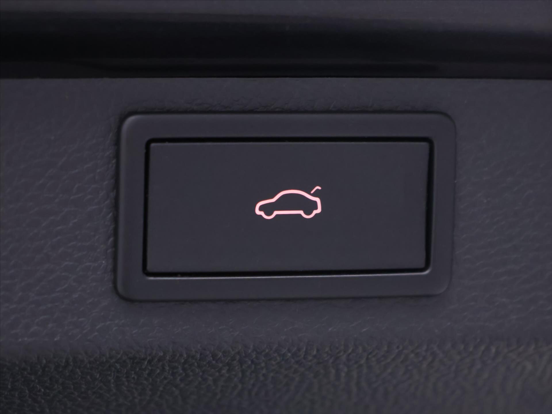 Škoda Karoq Kombi 2,0 l 110 kw