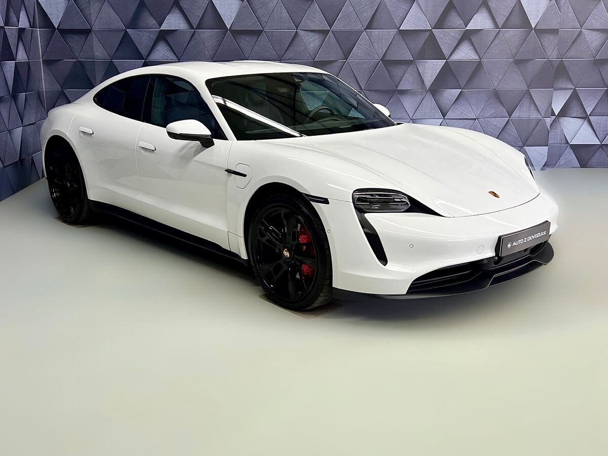 Porsche Taycan Sedan / Limuzína 0,0 320 kw