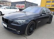 BMW Řada 7 Sedan / Limuzína 3,0 l 180 kw