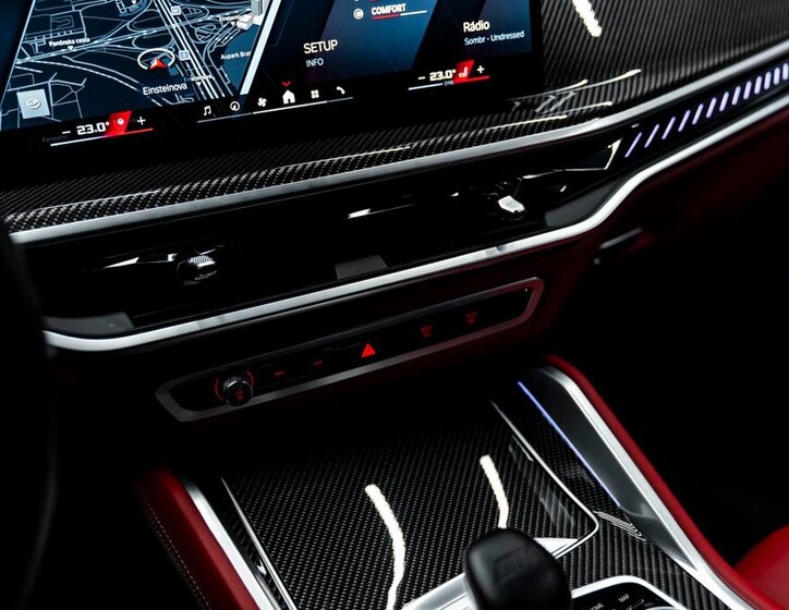 BMW X6 SUV / Terénní 4,4 l 460 kw