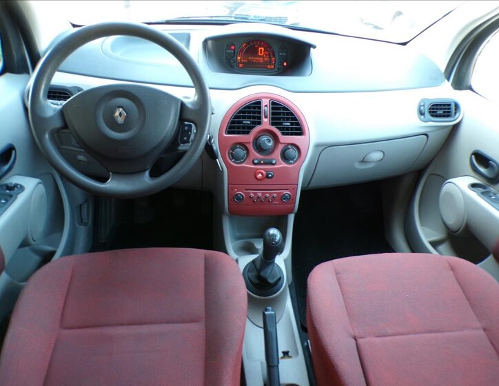 Renault Modus Hatchback 1,1 l 55 kw