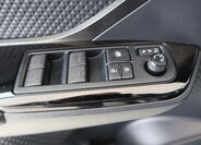 Toyota C-HR SUV / Terénní 1,8 l 72 kw