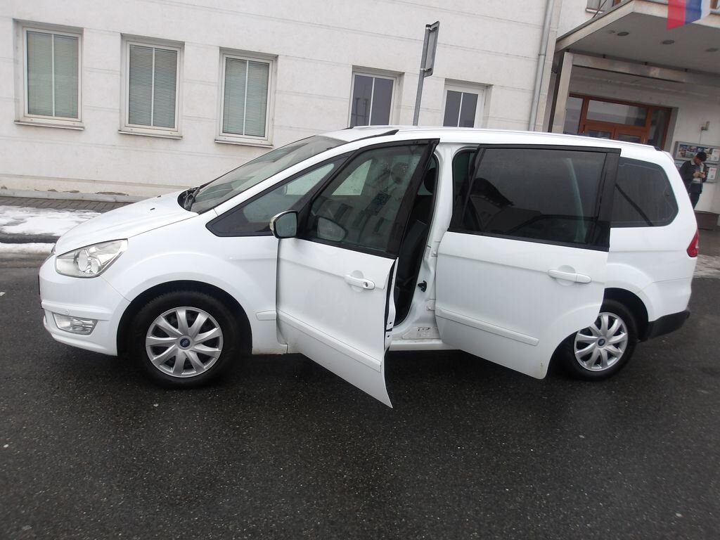 Ford Galaxy MPV 2,0 l 107 kw