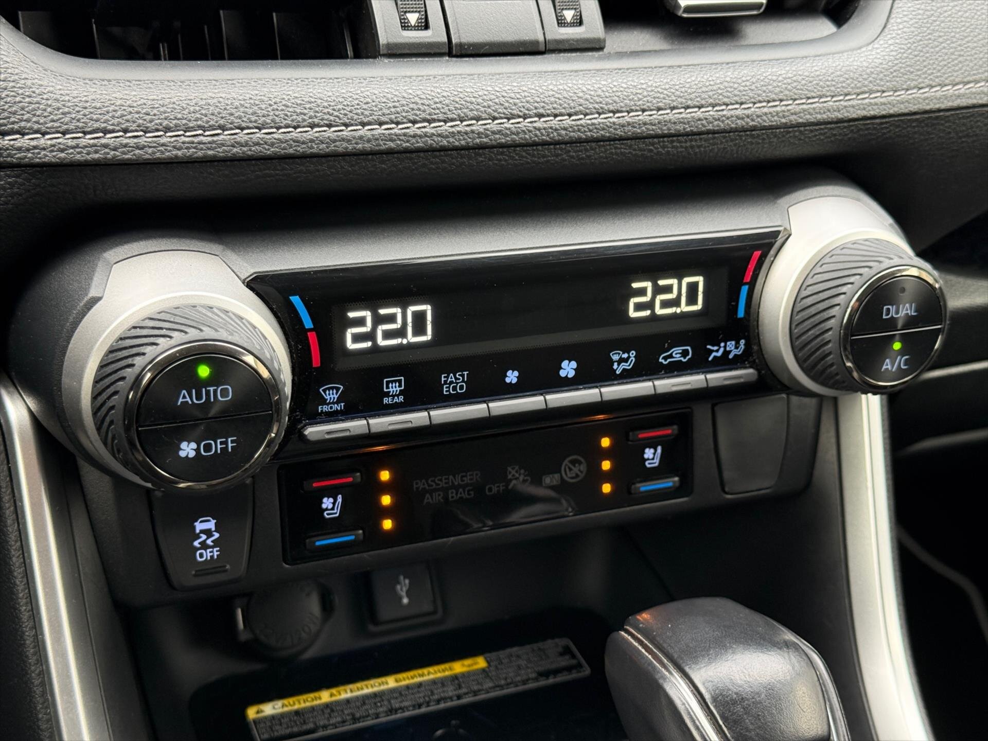 Toyota RAV4 SUV / Terénní 2,5 l 131 kw