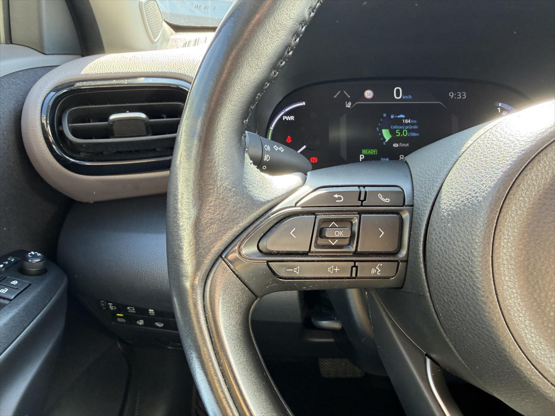 Toyota Yaris Cross SUV / Terénní 1,5 l 68 kw