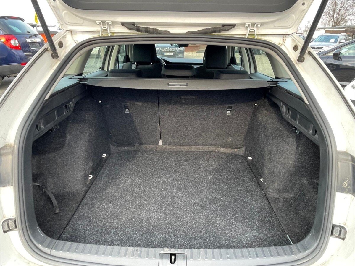 Škoda Octavia Kombi 2,0 l 85 kw