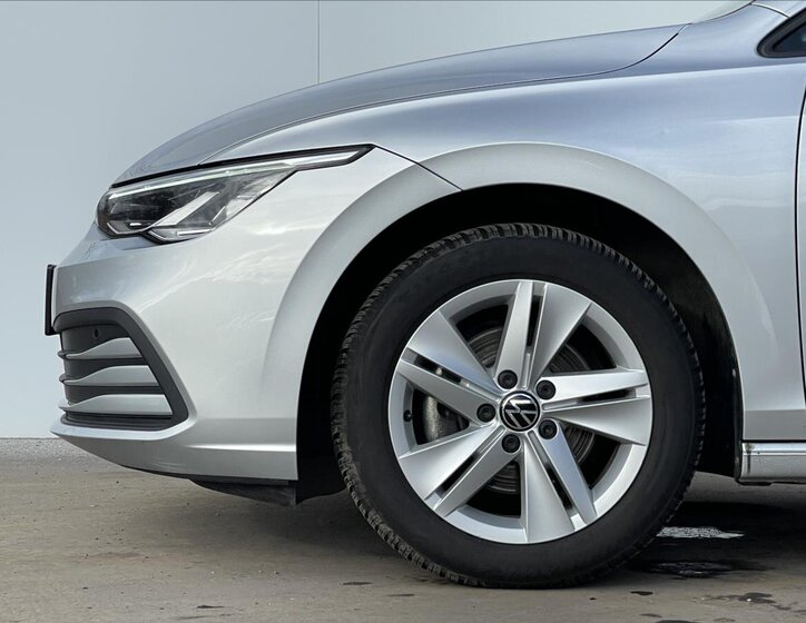 Volkswagen Golf Kombi 1,5 l 110 kw