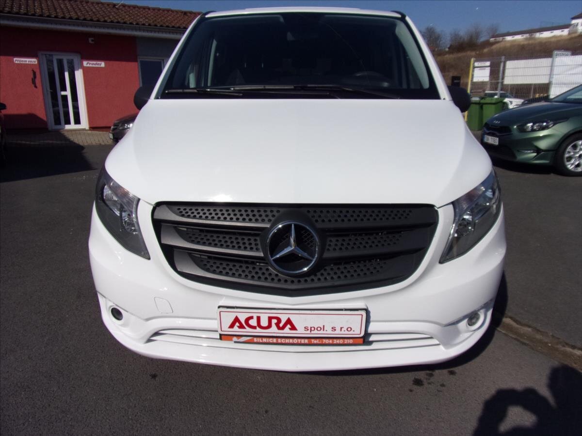 Mercedes-Benz Vito Kombi 2,1 l 120 kw
