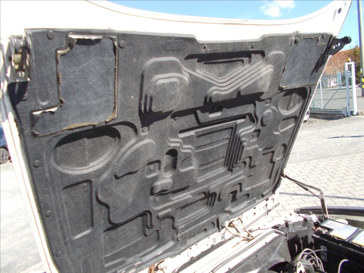 BMW Řada 5 Sedan / Limuzína 2,0 l 95 kw