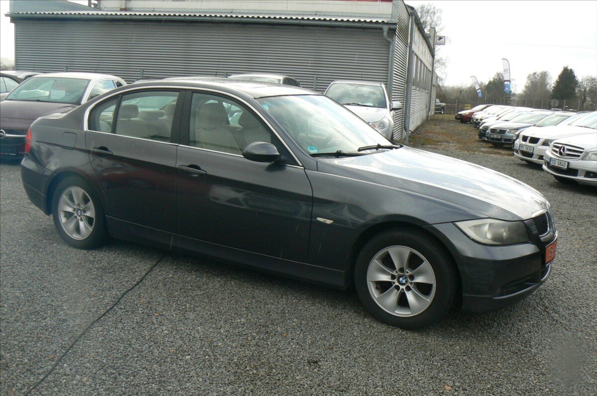 BMW Řada 3 Ostatní 2,5 l 160 kw