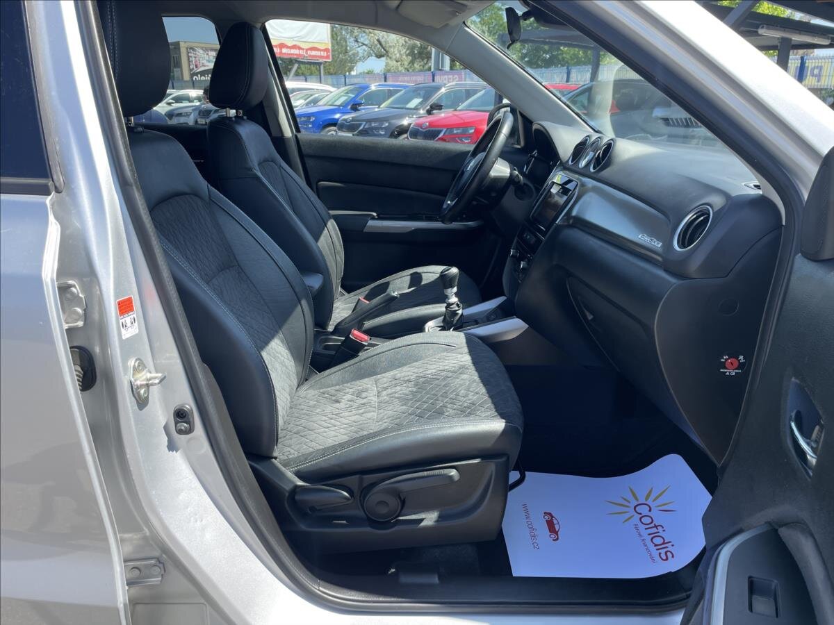 Suzuki Vitara SUV 1,4 l 103 kw