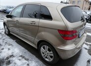 Mercedes-Benz Třídy B Hatchback 2,0 l 80 kw