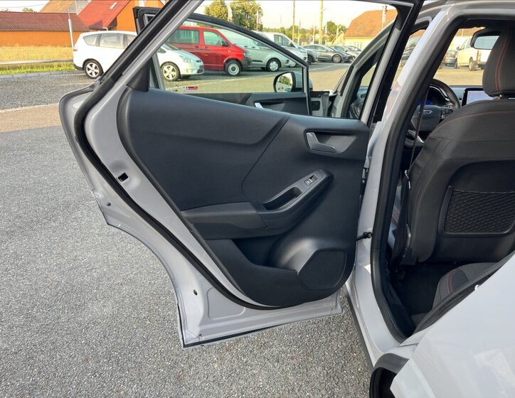 Ford Puma Hatchback 999,0 92 kw