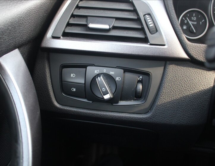 BMW Řada 3 Kombi 2,0 l 140 kw