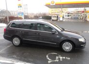Volkswagen Passat Kombi 2,0 l 103 kw