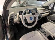 BMW i3 6